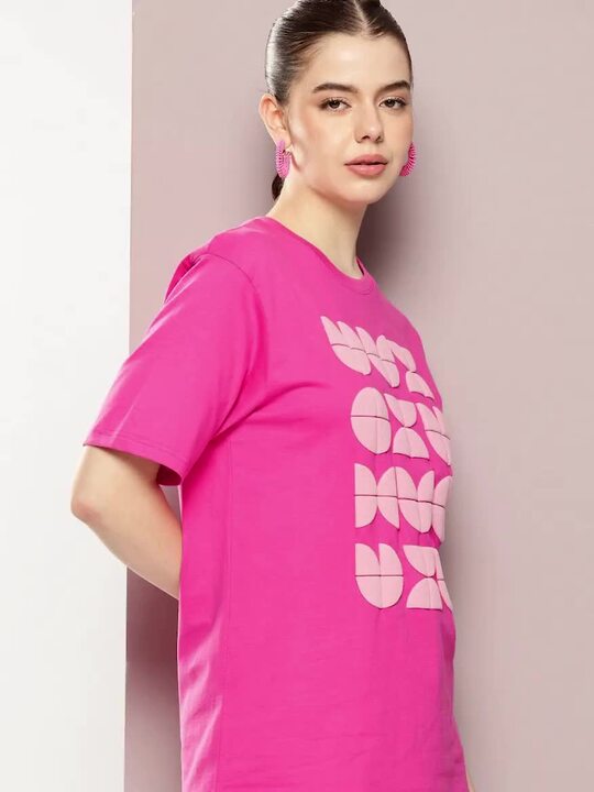Graphic Printed Relaxed Fit Pure Cotton T-shirt
