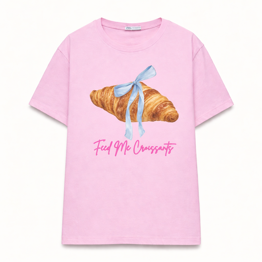 FEED ME CROISSANTS OVERSIZED T-SHIRT